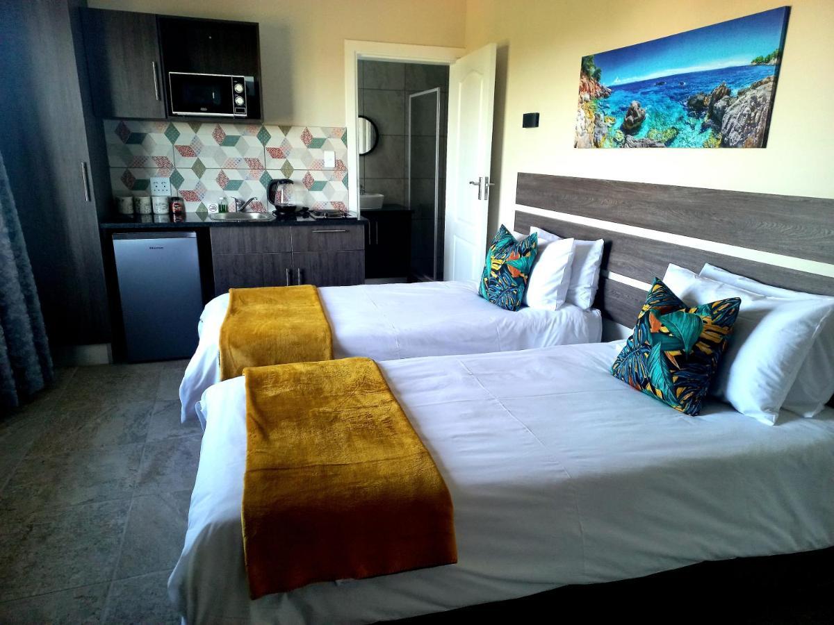 Blue Sea Guest House East London Exterior photo